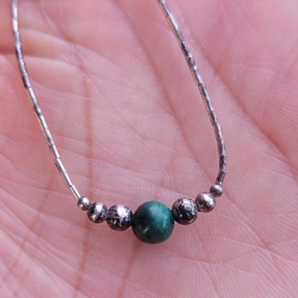 Vintage Native American handmade sterling balls, malachite ball, liquid silver h - Picture 9 of 14
